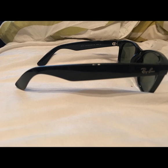 Ray ban sunglasses - Picture 3 of 4